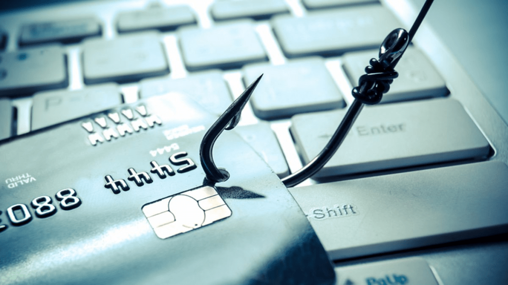 ilustrasi kartu kredit dibobol karena phishing, social engineering, dan hacking